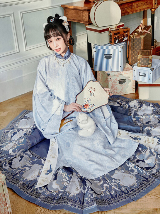 【十三余 小豆蔻儿】[花间狸奴]立领斜襟长...