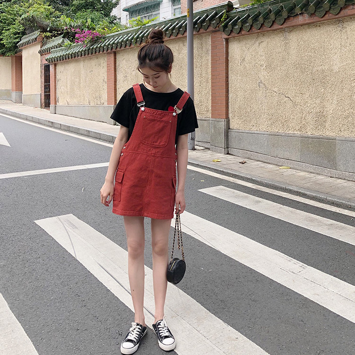 砖红色牛仔吊带背带裙韩版2019夏装新款宽...
