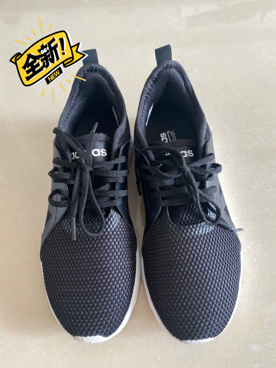 36码黑色全新透气透网运动鞋阿迪达斯，实体...