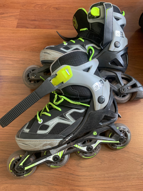 迪卡侬轮滑鞋35码可伸缩到38码，加全套护...