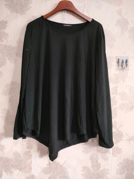 女士不规则打底T恤衫120斤以内可以穿