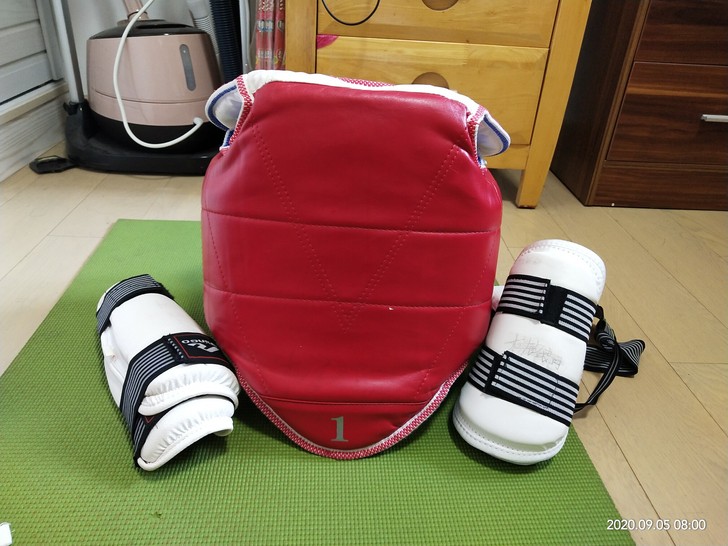 1号男孩跆拳道护具,适合5-8岁,体重50...