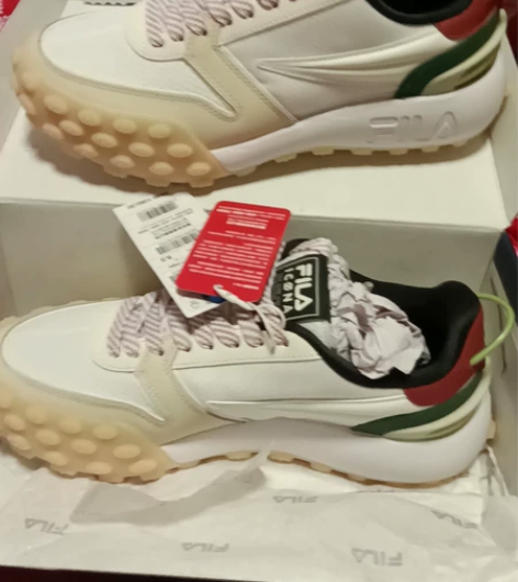 Fila 斐乐 gara防撞运动鞋休闲鞋香...