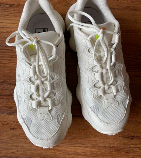 FILA 斐乐 老爹鞋 38.5码，跑步穿...