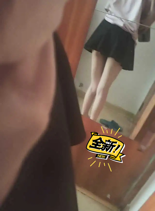 无内衬走光【超短裙】透明高腰可外穿信任裙