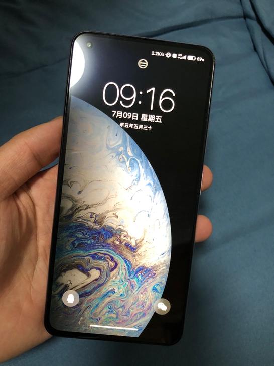 出一个小米11青春版备用机 粉色 用了一个...