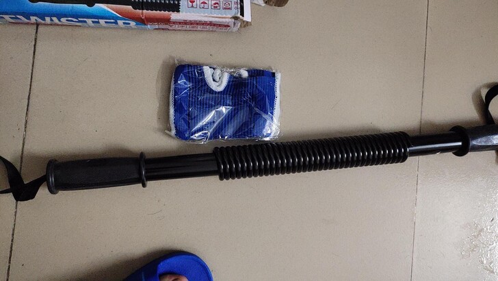 臂力器40公斤50kg/30/60kg男胸...