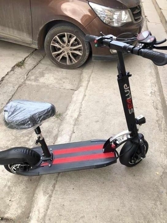 希洛普电动滑板车代步车电动车电瓶车