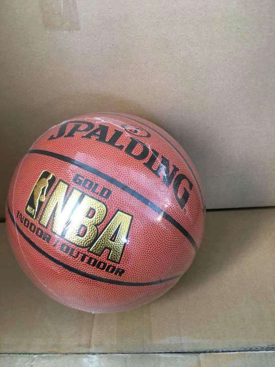 全新正品斯伯丁篮球74-606y  标准七...