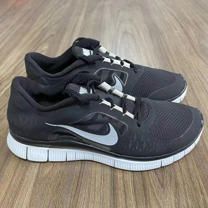 二手正品44码耐克赤足跑鞋