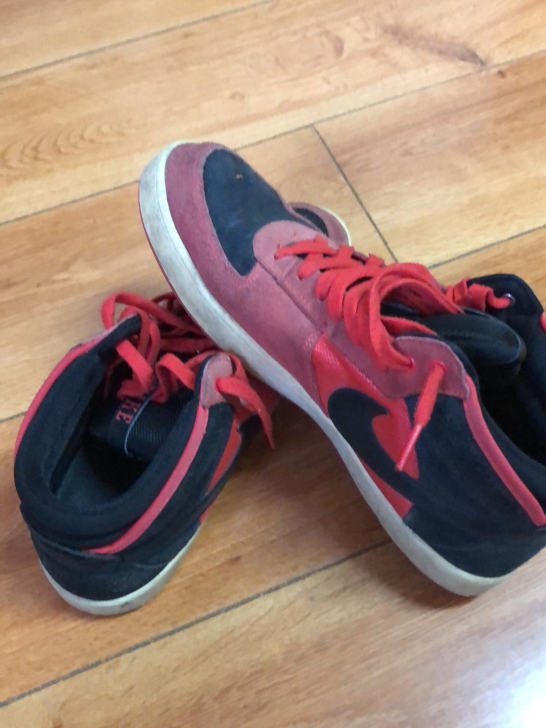 二手耐克板鞋，成色如图，尺码见最后一张图。...