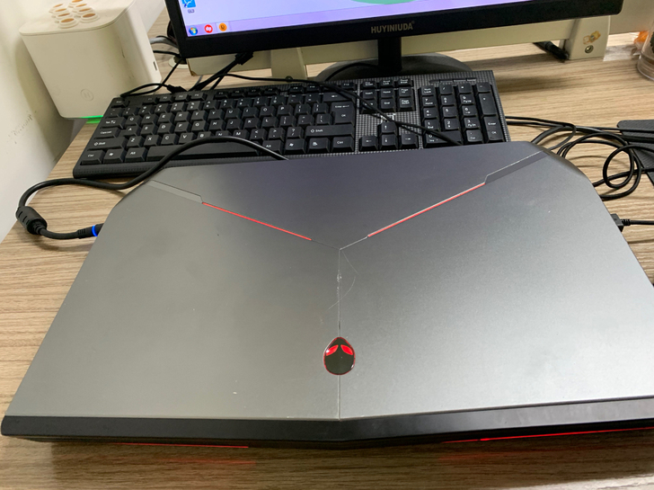 外星人alienware 外星人 15r2...