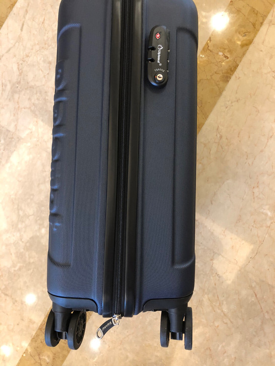 单位新发外交官diplomat万向轮,密码...