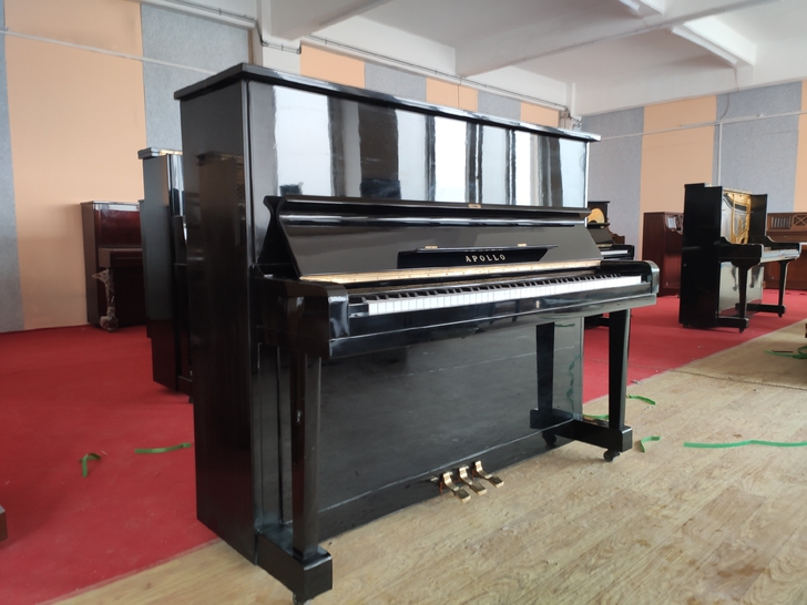 二手钢琴清仓，雅马哈卡瓦依   钢琴雅马哈...