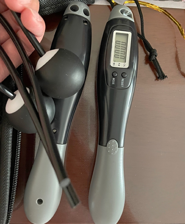 跳绳计数器无绳球成人健身运动室内跳绳宅家跳...