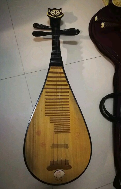 儿童琵琶8成新民乐班入学乐器 儿童琵琶8成...