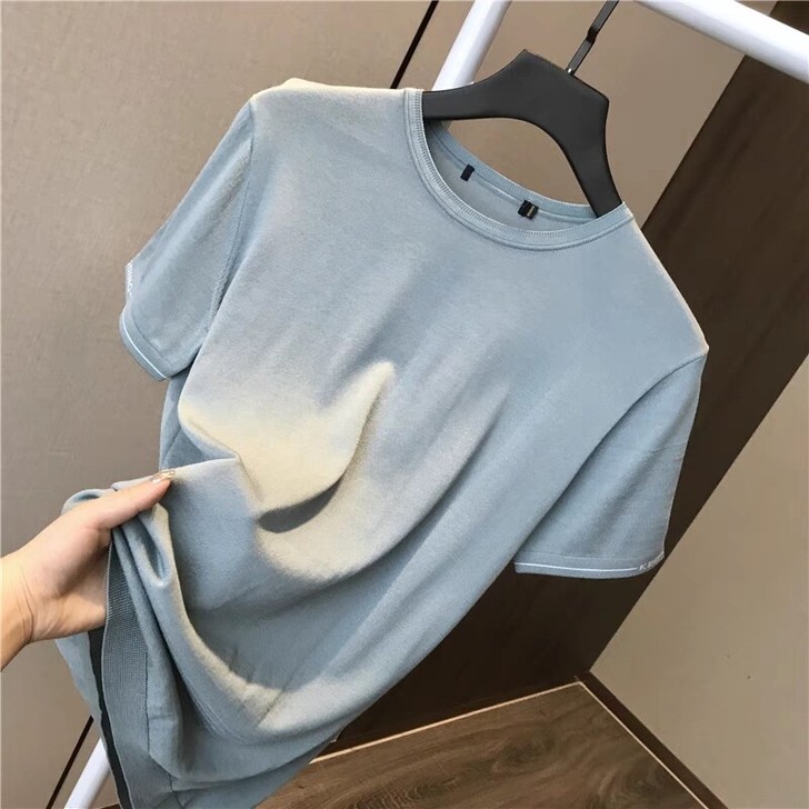 49包邮！爽滑透气天丝男士轻奢针织薄款纯色...