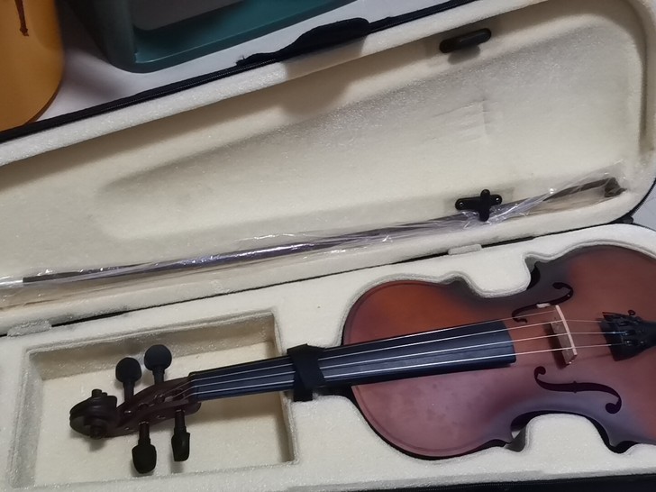 小提琴 适合新手买来练手
