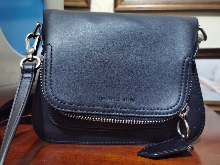 小ck女士斜挎包