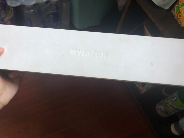 苹果手表 iwatch1运动版买回来一直闲...