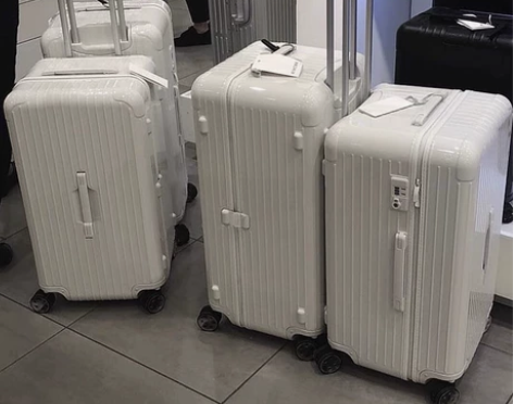 全新包邮 行李箱大容量超大学生ins网红女...