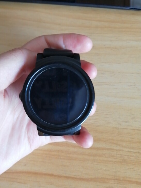 一只ticwatch E，功能还正常，充电...