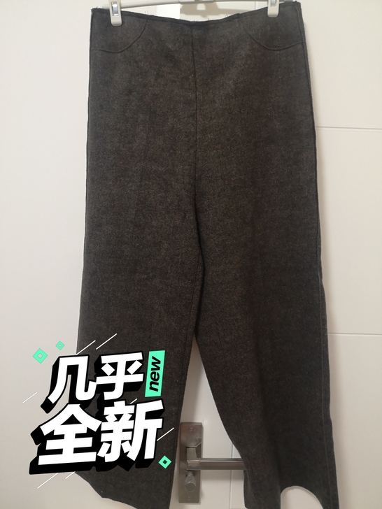 反季清仓，毛呢阔腿裤，非常厚实就穿过两次，...
