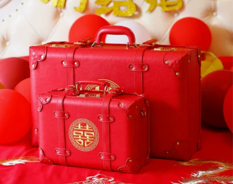 结婚用的箱子陪嫁箱红皮箱新娘嫁妆箱喜庆箱