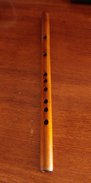 百货 一把老笛子/竹笛/短笛/素笛。有些年...