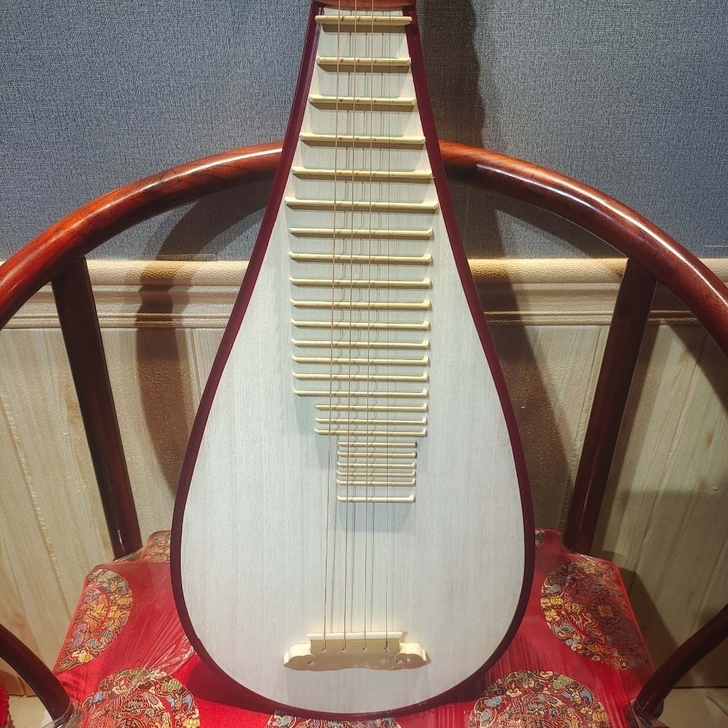 硬木花梨轴相琵琶赠送琴包 指甲 胶布 备用...