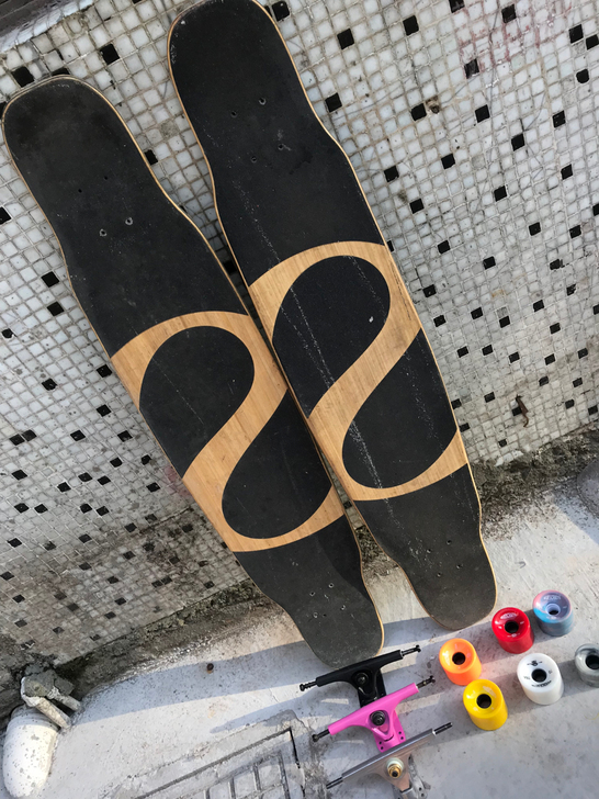 特价魔术师长板滑板战翼长板冰龙长板孔雀鱼长...