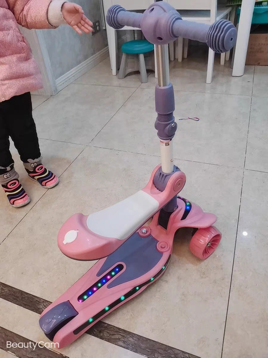 滑板车儿童1-3-6-12岁男女小孩三轮三...