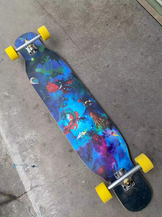 冰龙长板宇航员99成新，399包邮整套正品