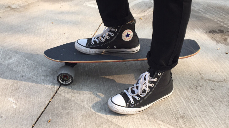 小鱼板，没用过几次。目前处于长期闲置。