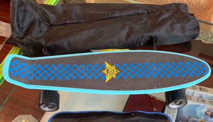 9成新小鱼板 质量很好可小刀美国进口