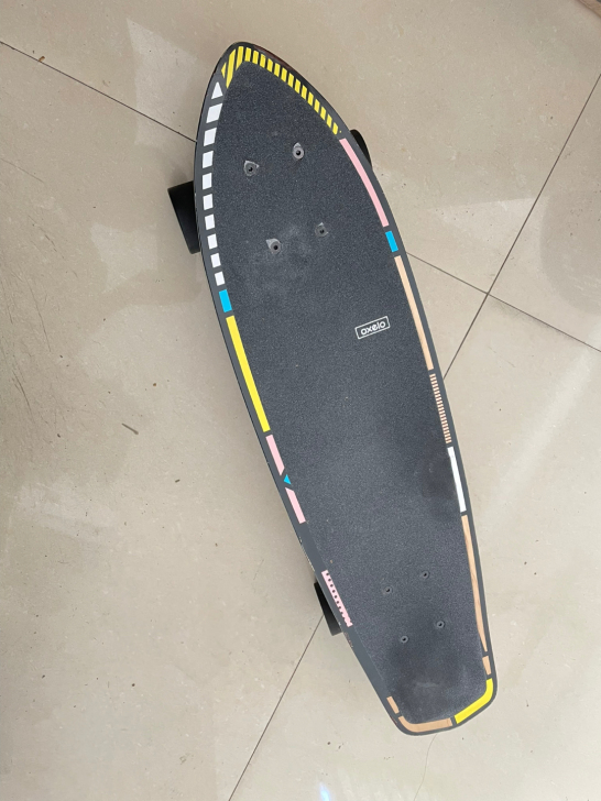 迪卡侬小鱼板 yamba鱼板 oxelo滑板