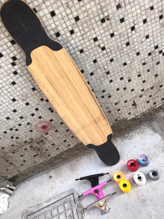 特价魔术师长板滑板战翼长板冰龙长板孔雀鱼长...