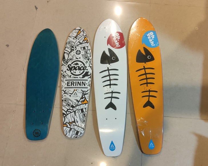 朋友清库存 四块小鱼板板面 注意只有板面 ...