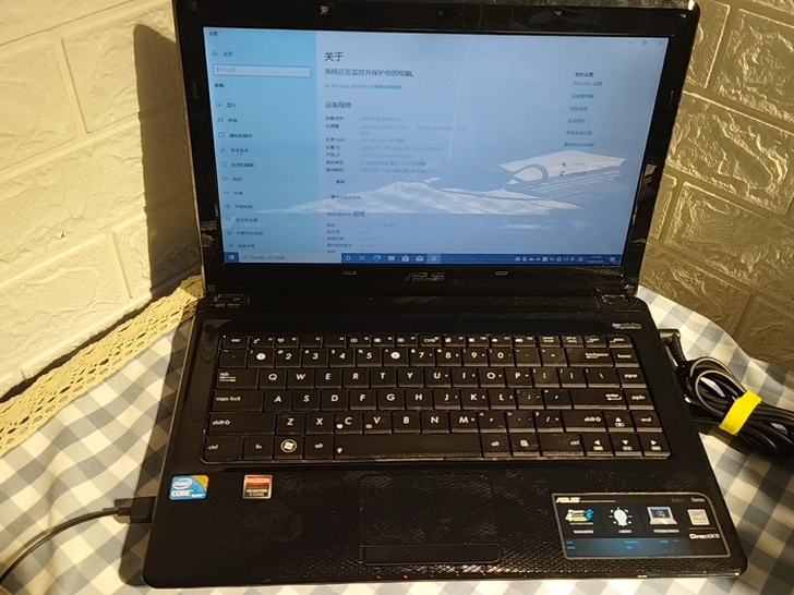 ASUS X42J   14寸二手一切功能...