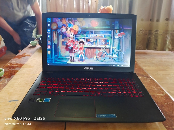 华硕 飞行堡垒 游戏本 i7