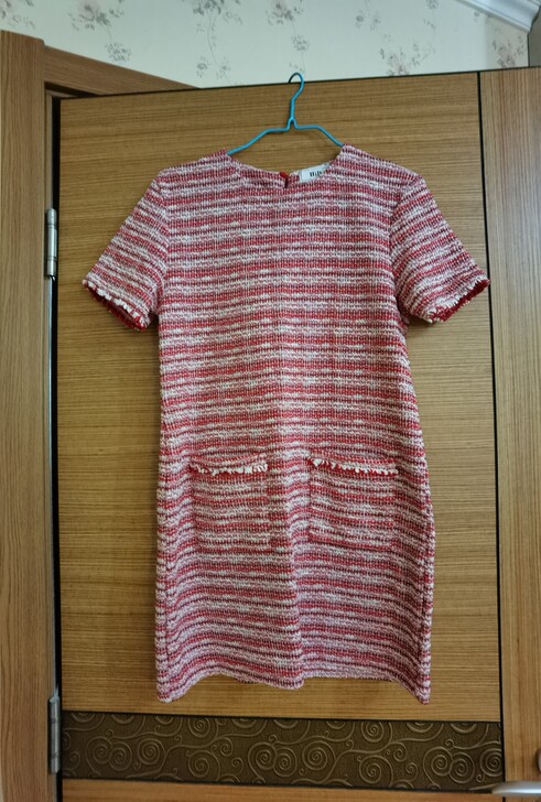 连衣裙，网购，低价转手，只穿过一次，m码，...