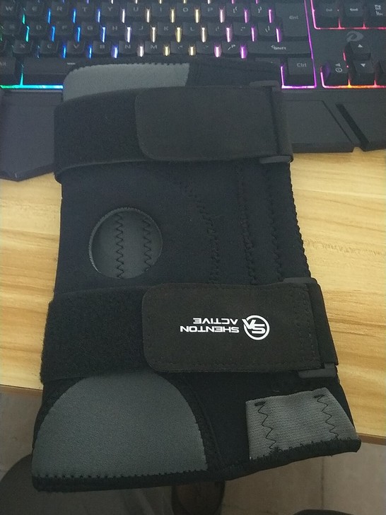 羽毛球篮球登山护膝  运动户外项目：护具种...