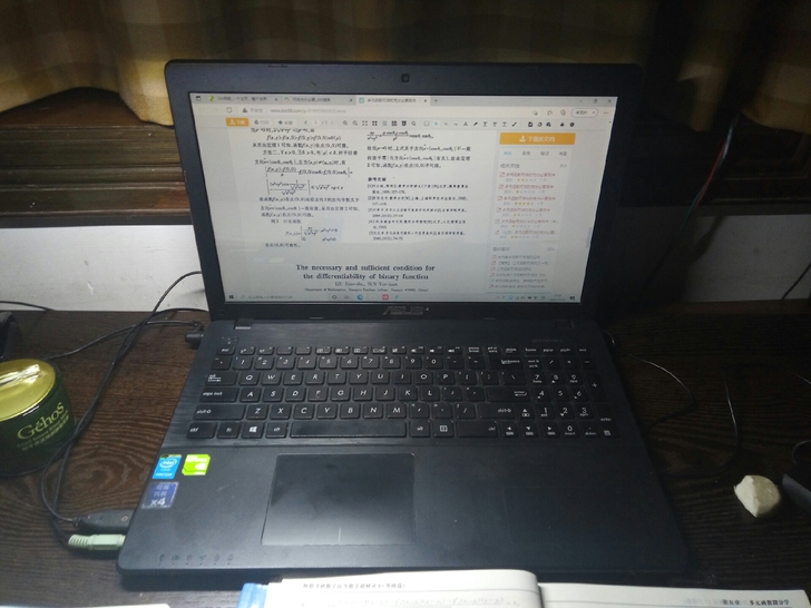 低价出售华硕笔记本电脑，八成新，显存2g，...