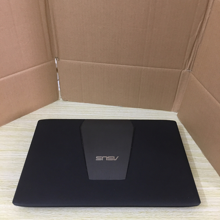 华硕游戏本电脑