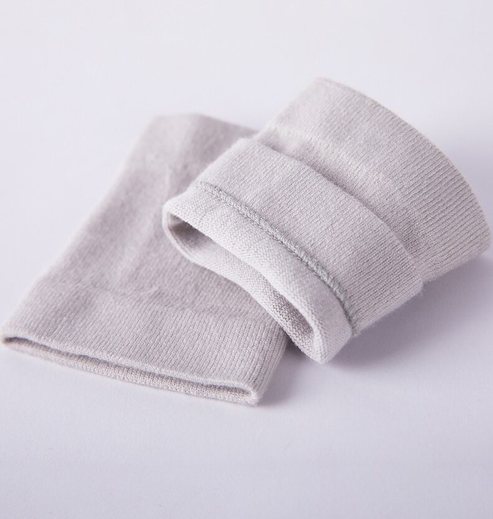 护腕男女夏季薄款腕关节防寒保暖透气护手腕运...