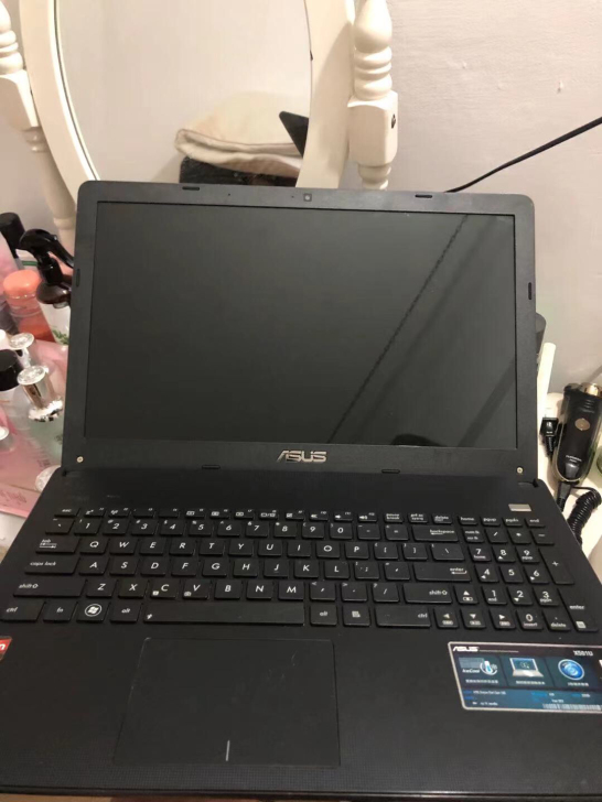 华硕笔记本X501U以前买来给家里小孩看电...