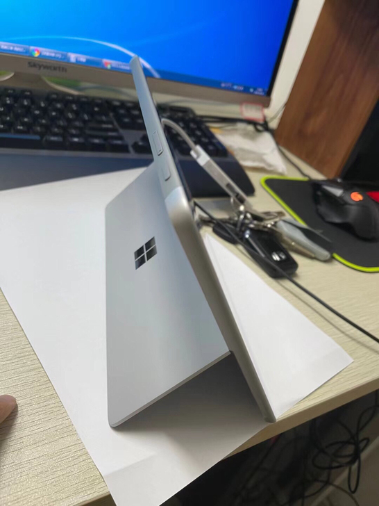 微软 Surface Go 2 亮铂金+键...