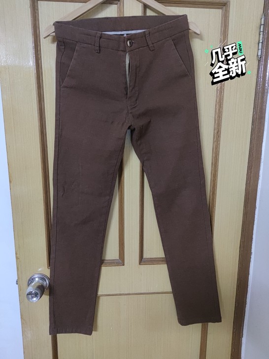 男裤子 30号 买了太小穿不上 新新的