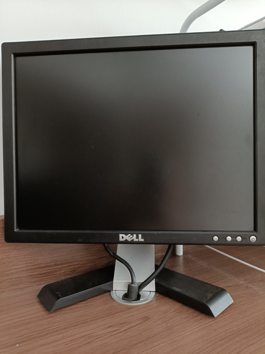 自用闲置出售:15寸戴尔DELL显示器，实...