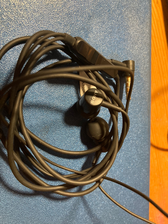 SONY MH750，使用很少，放置时间有...